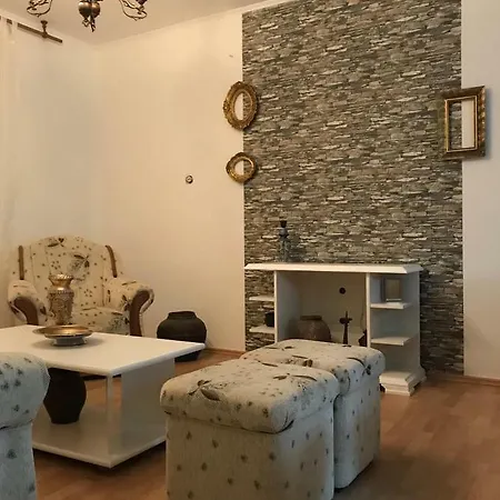 Denebola Kastela